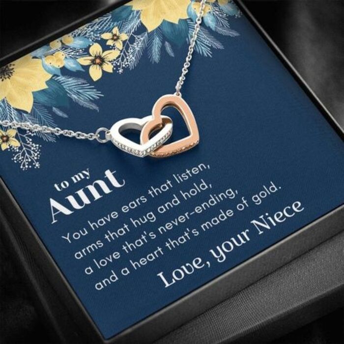 "To my Aunt" necklace: unique gift idea for auntie