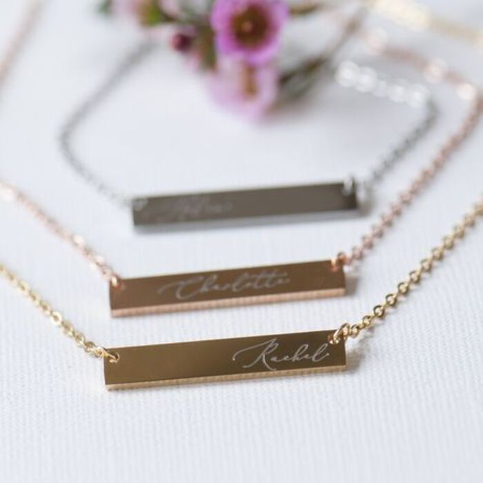 Custom bar necklace gifts for aunts