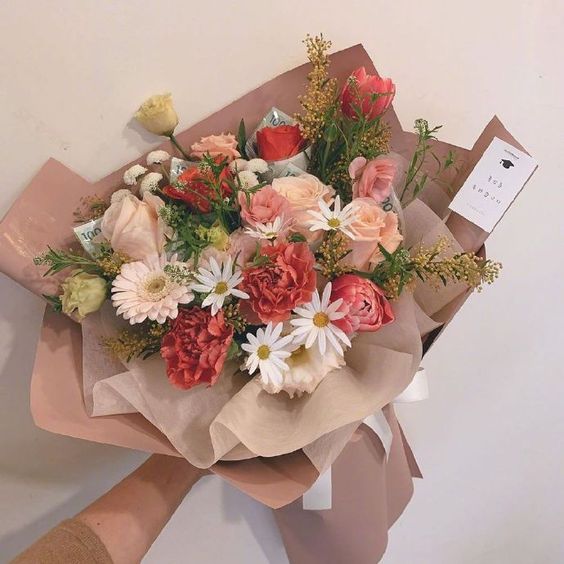 Mother'S Day Gifts For Pregnant Wife - Flowers