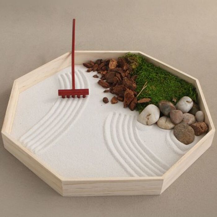 Zen garden: romantic homemade gift ideas for boyfriend