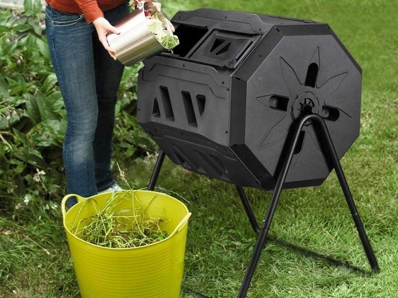 Single Chamber Outdoor Compost Bin For The 47Th Anniversary Gift