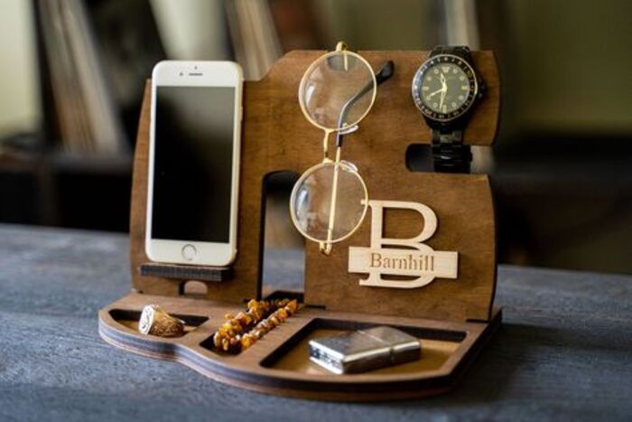 Custom Docking Station For Gifts For Boyfriend'S Dad