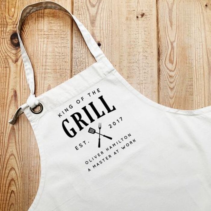 Custom name apron: personalized gift for boyfriend's dad