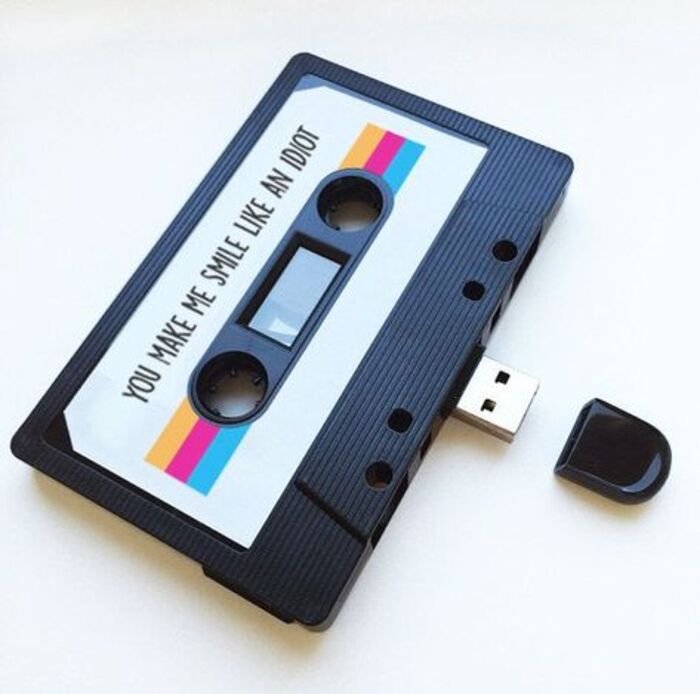 USB mixtape: cute personalized gifts for boyfriends