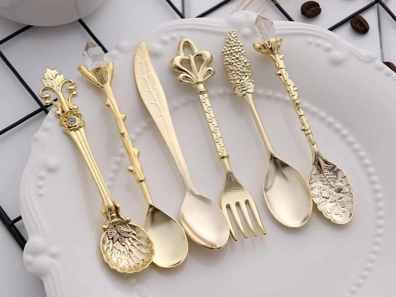 Fantastic Spoon Set for the 19th wedding anniversary gift