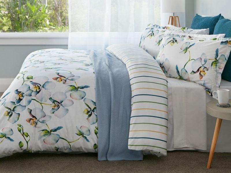 Orchid Bedding Set For The 28Th Anniversary Gift