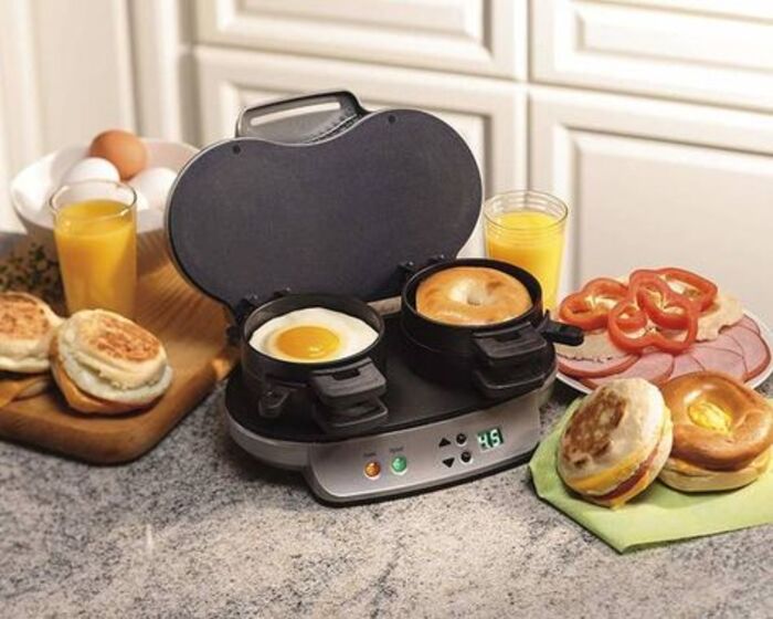 Cute sandwich maker for partner