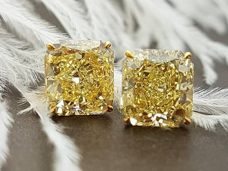 Gold Yellow Diamond Studs For The 60Th Wedding Anniversary Gift Ideas For Parents