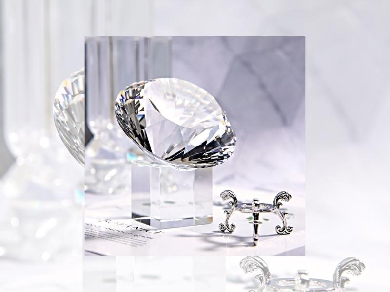 Large Crystal Diamond Paperweight for the 60th anniversary gift