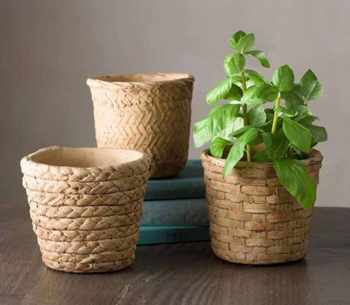 Cement basket planter: best gardening gifts for mom
