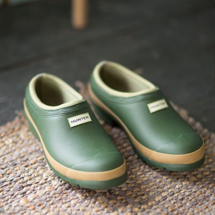 Garden Clogs: Practical Gift For Mother