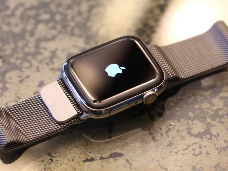 Apple Watch For The 31St Year Anniversary Gift