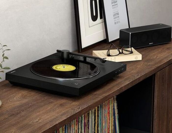 Bluetooth record player: lovely present for retired dad