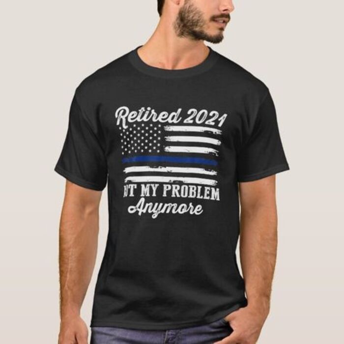 Retired police T-shirt: cool police officer retirement gifts