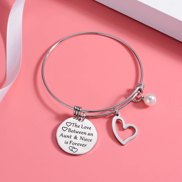 Mothers day gift ideas for aunts - Aunt Charm Bangle