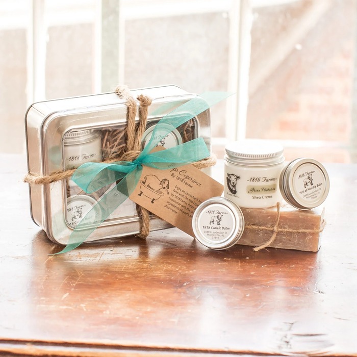 Mother's Day Gift For Aunts - Farm Fresh Spa Experience Tin