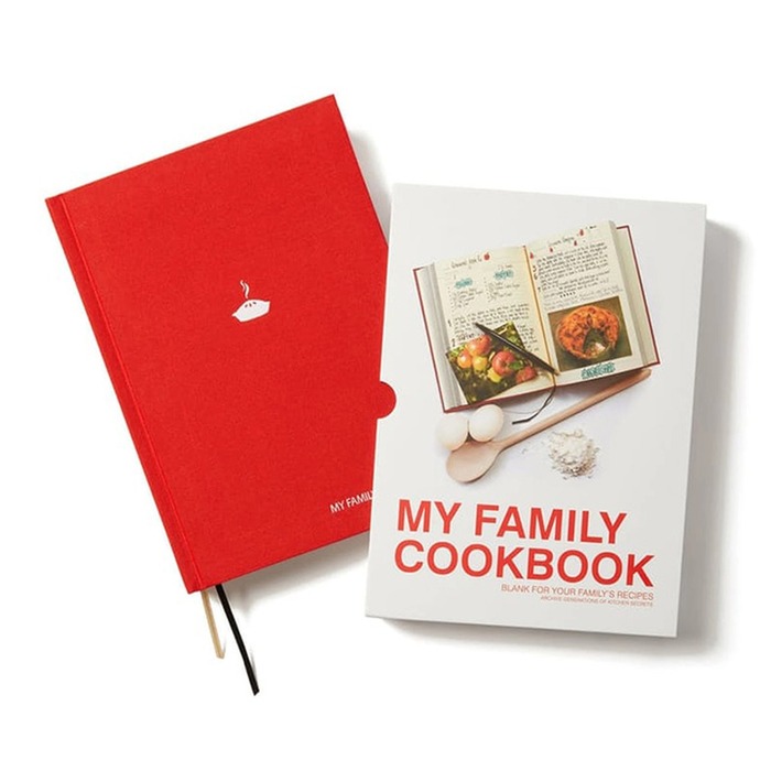Mother's Day Gifts For Aunts - My Family Cookbook