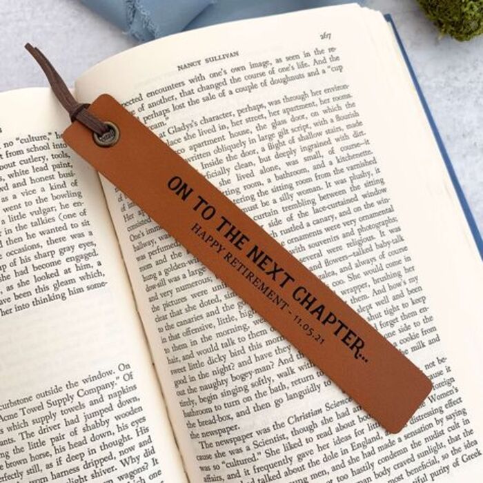 Wooden Bookmarks: Adorable Diy Retirement Gift Ideas