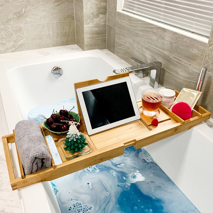 Bathtub Towel Rack: Useful Present For Girlfriend'S Birthday