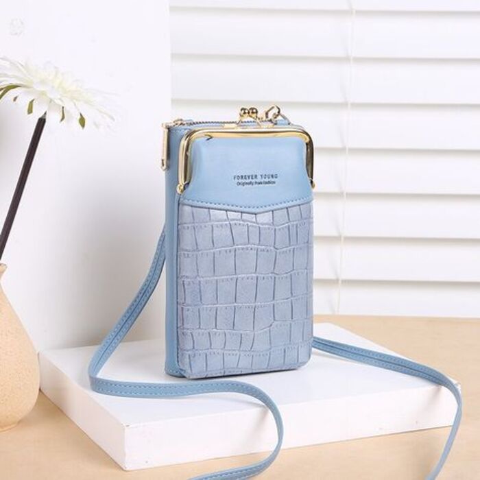 Crossbody phone wallet: practical present for your mother