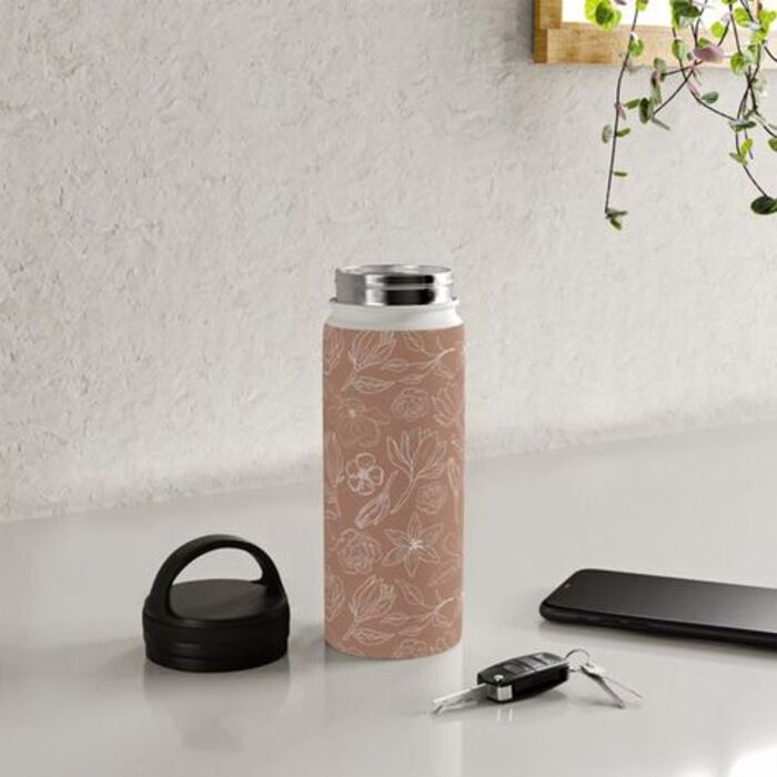 Magnolia Water Bottle For Mothers
