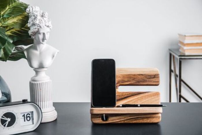 Wooden Charging Station: Considerate Gift For Lover'S Graduation