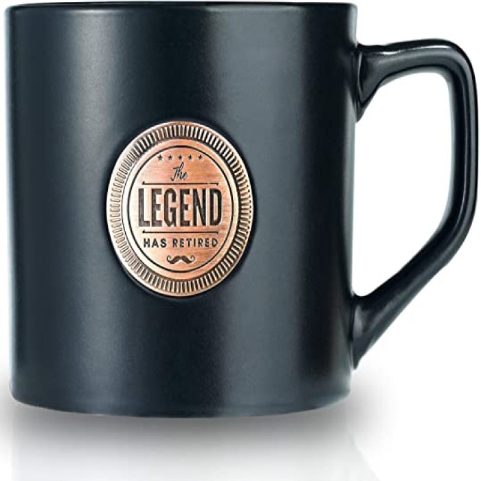 Choose Cups With The Slogan &Quot;The Legend Has Stopped&Quot; For Retirement Gifts For Boss