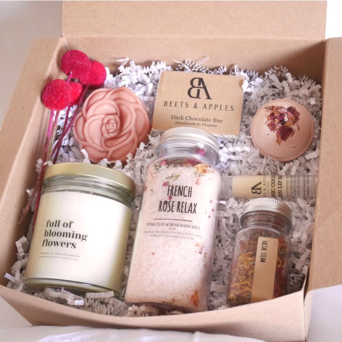 A Gift Basket Full Of Spa Products Is Ideal Retirement Gifts For Boss