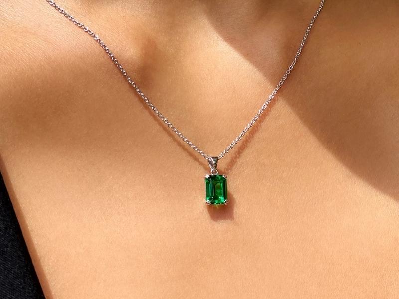 Green Emerald Necklace For The 38Th Anniversary Gift For Wife