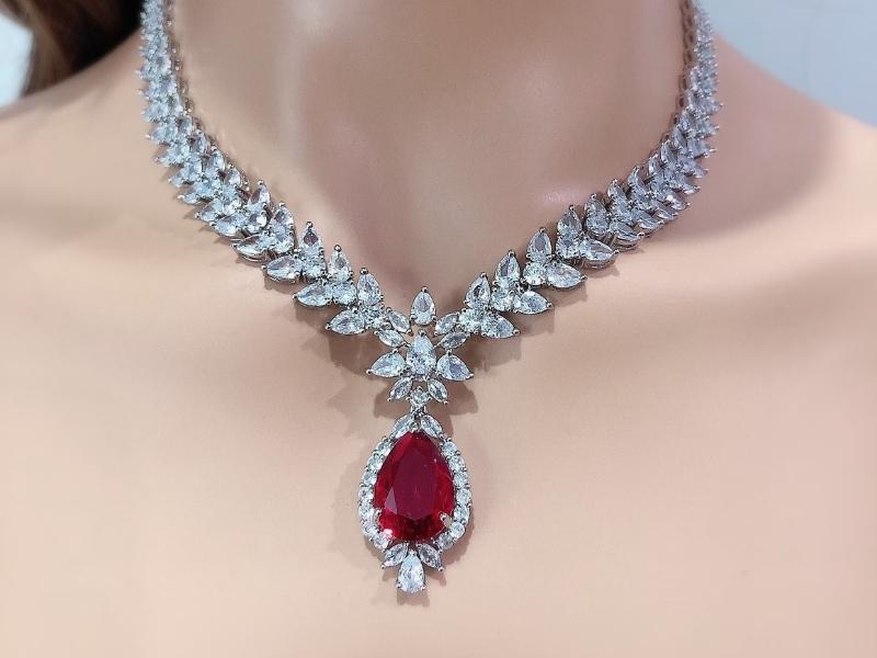 Diamond Ruby Necklace For The 38Th Anniversary Gift For Parents