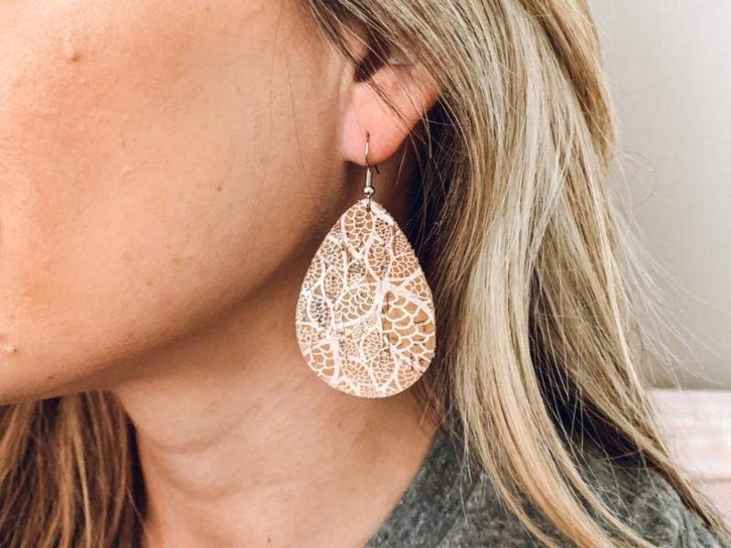 White Lace Teardrop Cork Earrings for the 39th anniversary gift