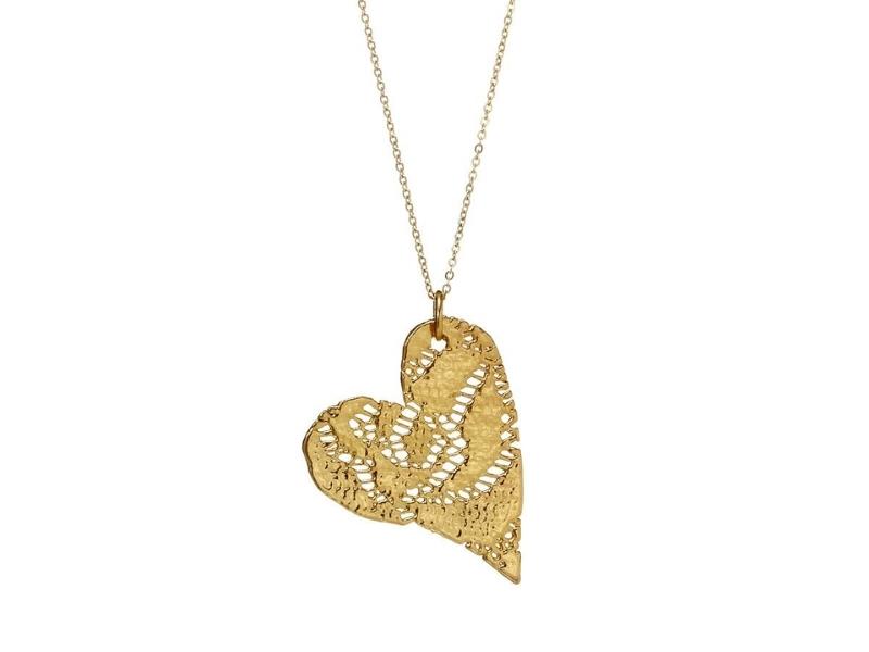 Precious Dipped Lace Heart Necklace for the 39th anniversary gift