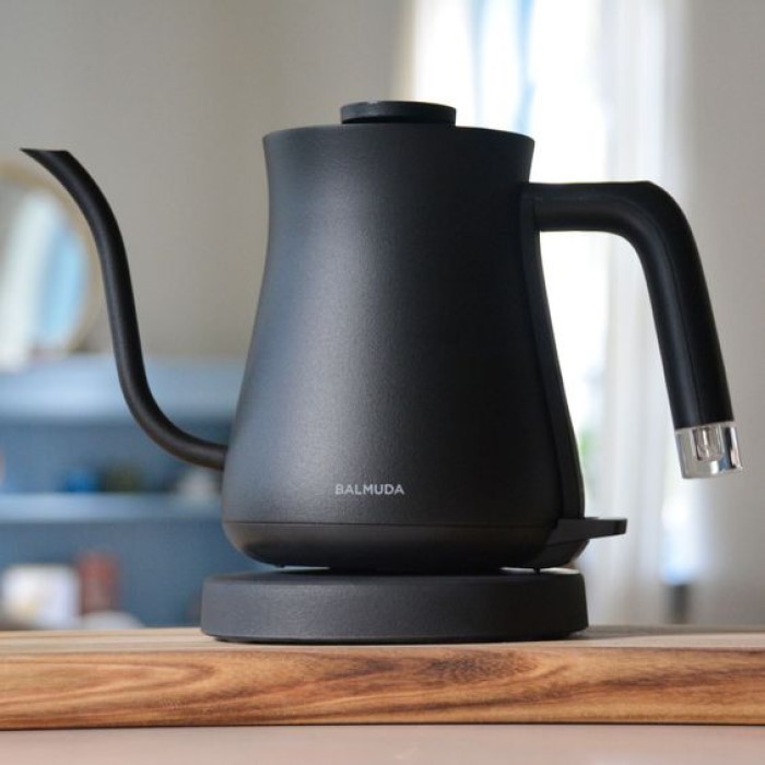Gadget Gifts For Dad: An Electric Kettle
