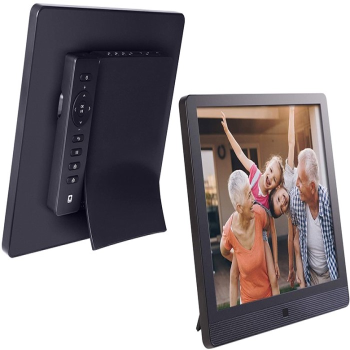 Father's Day Tech Gifts: Digital Photo Frame