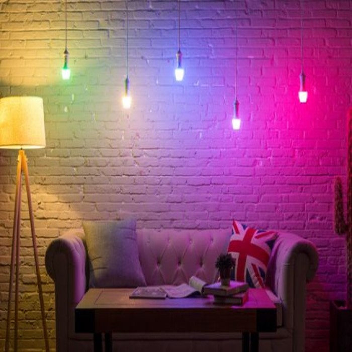 Set Of Smart Bulbs: Amazing Gadget Gifts For Dad