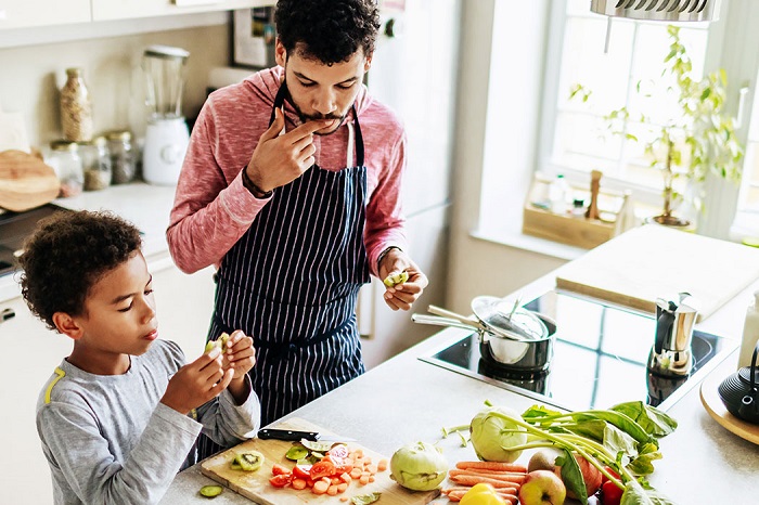 25+ Best Gifts For Men Who Like to Cook That'll Impress Him