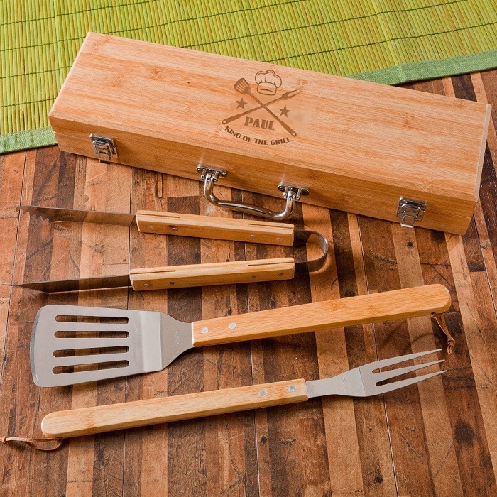 Cooking Gift Set Co. | Wood Smoked BBQ Grill Set - Gift for Dad, Boyfriend,  Husband | BBQ Accessories, Gifts for Cooks