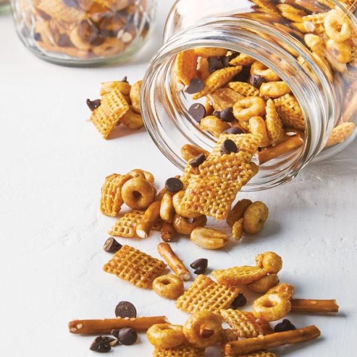 Homemade snack mix makes perfect diy father's day.