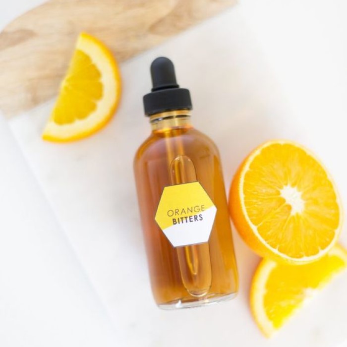 DIY Orange essential oil, homemade orange bitters - diy father's day