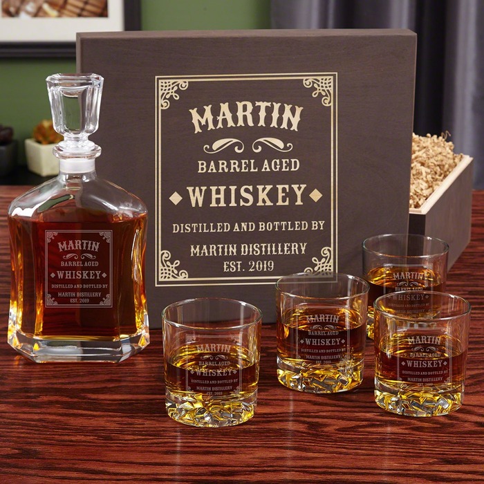 Whiskey Decanter Glasses: Unique Presents For Father