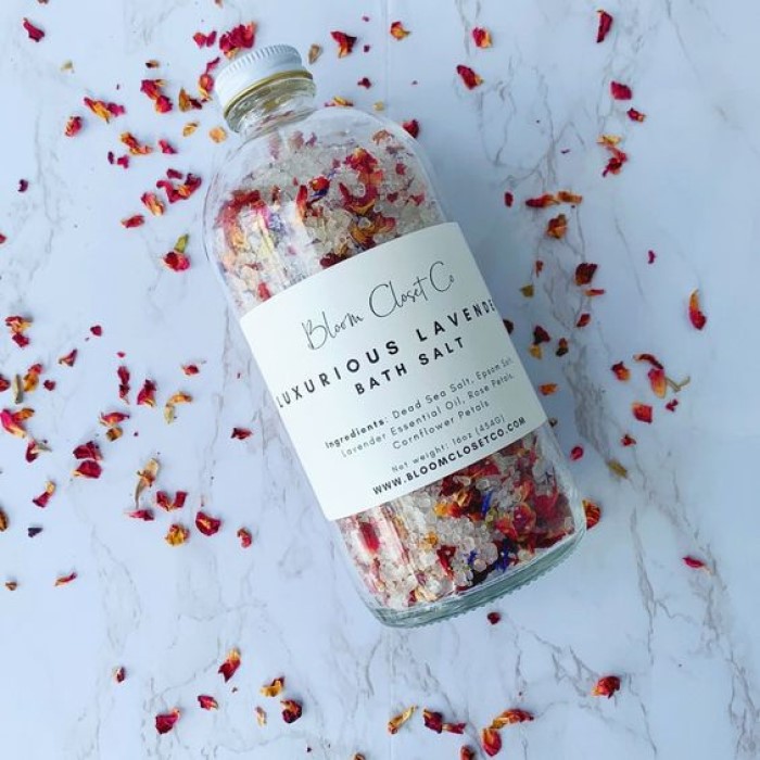 Things To Get Your Girlfriend For Her Birthday: Luxurious Bath Salts