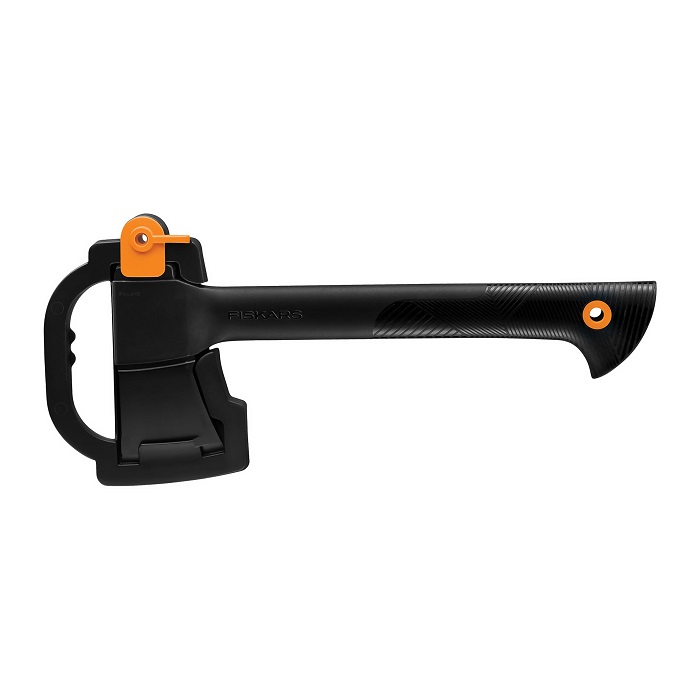 Outdoor Gifts For Dad - Fiskars Hatchet