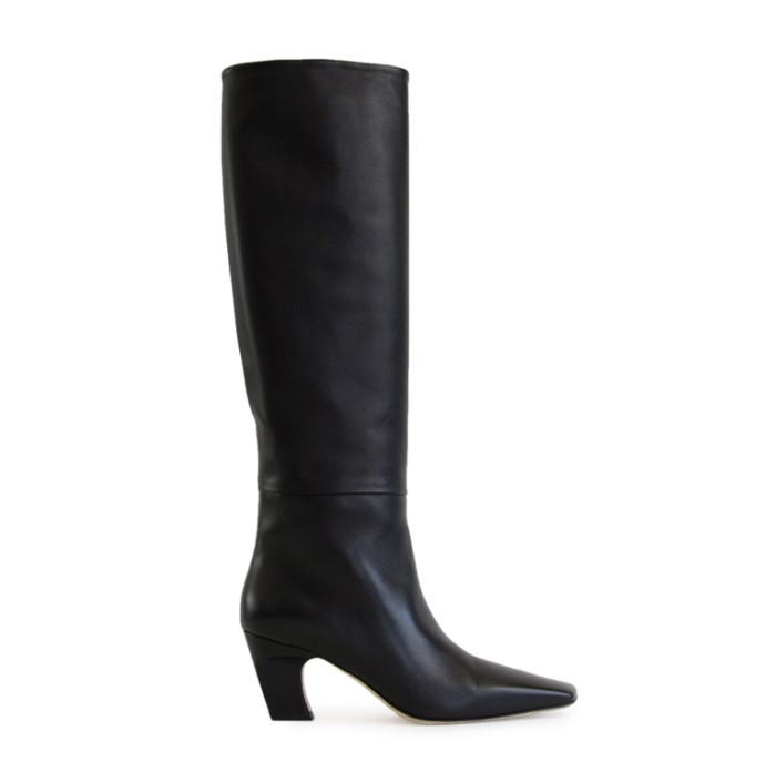 Expensive Gift Ideas For Girlfriend: Chic Curving Heel Boot