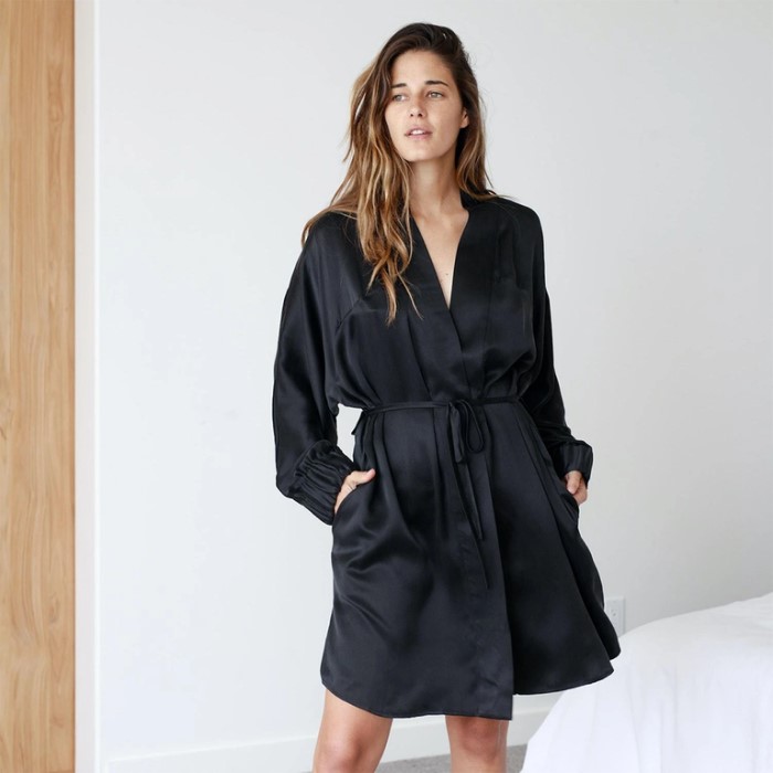 Luxury Gifts For Women: Washable Robe