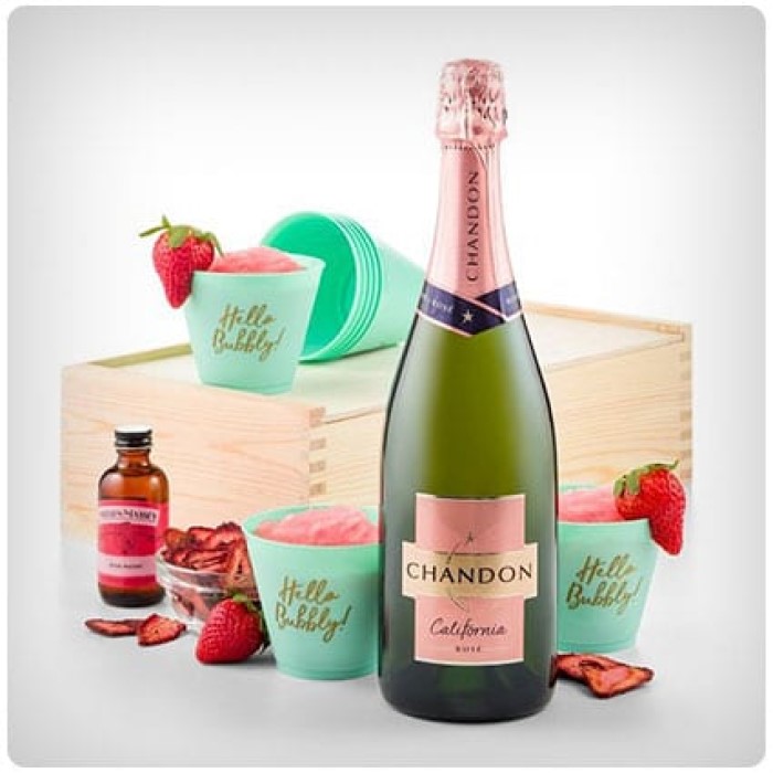 Luxury Gift For Her: Pink Wine Set