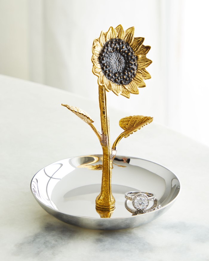 Unique Sunflower Ring Catch