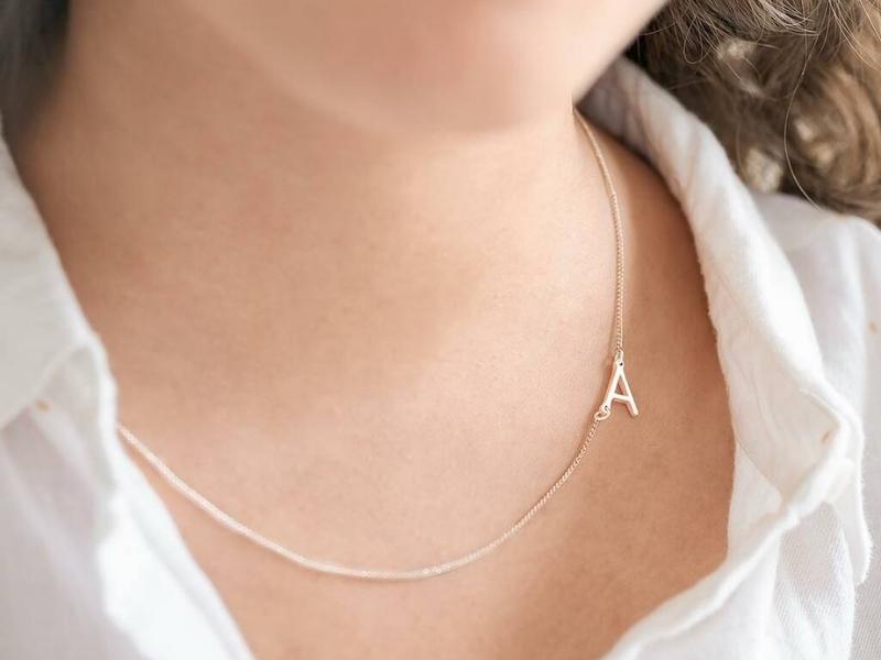 Letter Neck - The Best Personalized Engagement Gifts For Brides