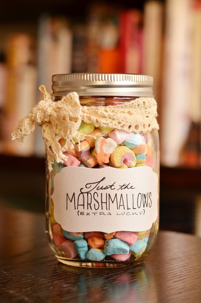 funny gifts for women: Marshmallows Gift Jar