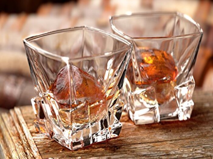 Iceberg whiskey glasses: thoughtful retirement gift ideas for men