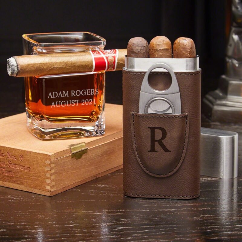 Father’s Day gift ideas for boyfriend - Cigar Carrying Case